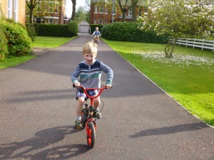 young cyclists 