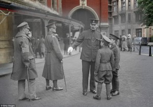 Wounded soldiers and cadets at the Royal Albert Hall in London . 1918. ,  Daily Mail Pic. 